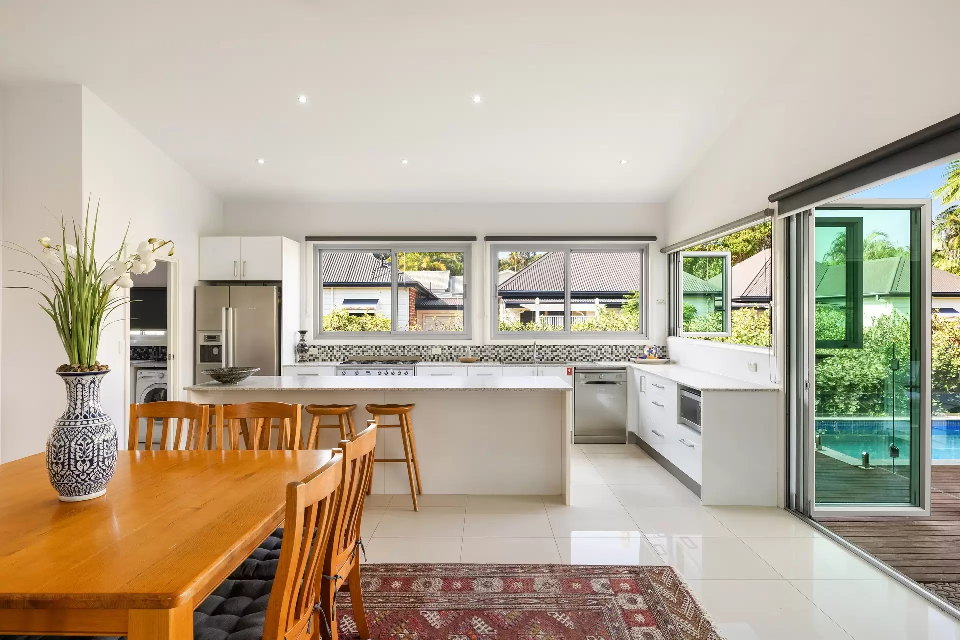 61 Tennyson Street, Byron Bay For Sale by Sydney Sotheby's International Realty - image 3