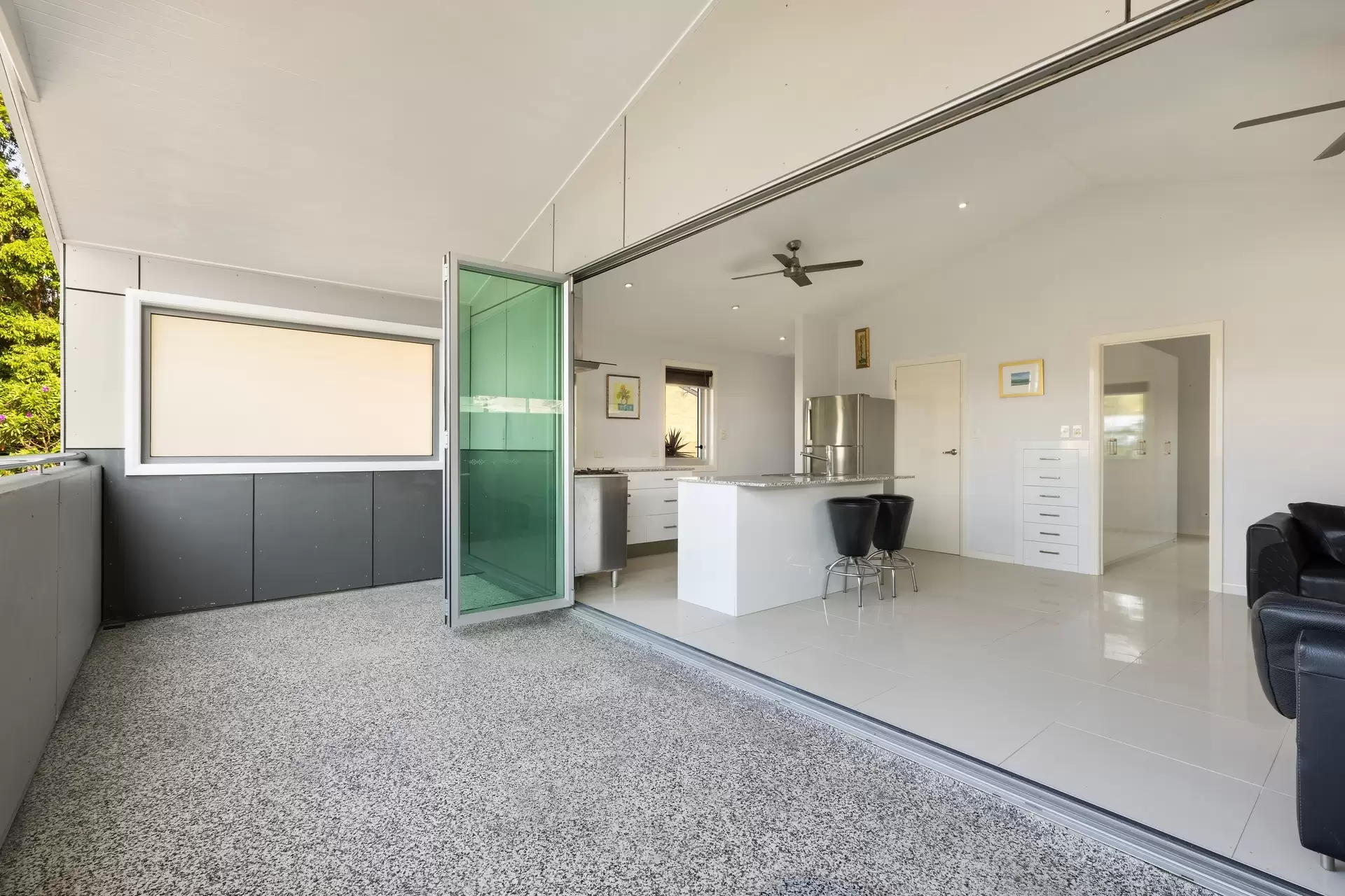 61 Tennyson Street, Byron Bay For Sale by Sydney Sotheby's International Realty - image 15