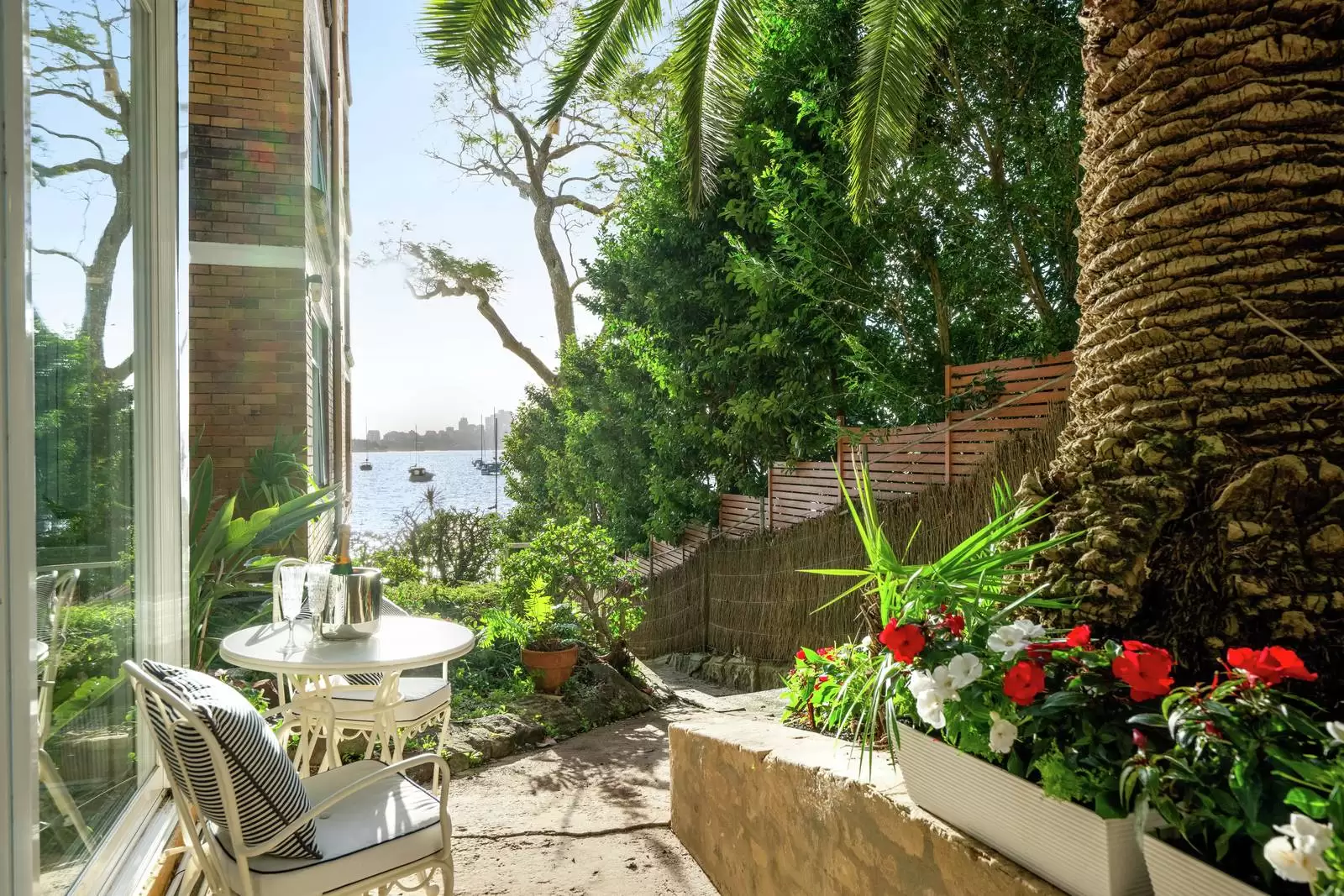 1E/4 Buckhurst Avenue, Point Piper Leased by Sydney Sotheby's International Realty - image 2