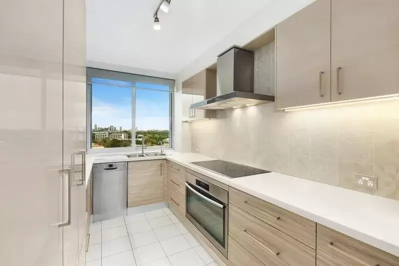 8A/94-96 Alison Road, Randwick For Sale by Sydney Sotheby's International Realty - image 2