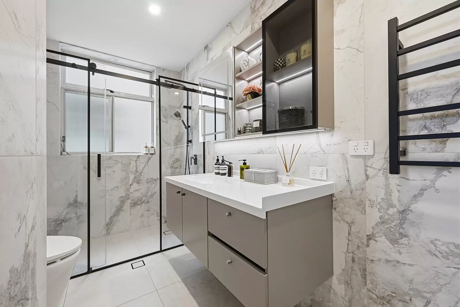 22/17A Cooper Park Road, Bellevue Hill For Sale by Sydney Sotheby's International Realty - image 9