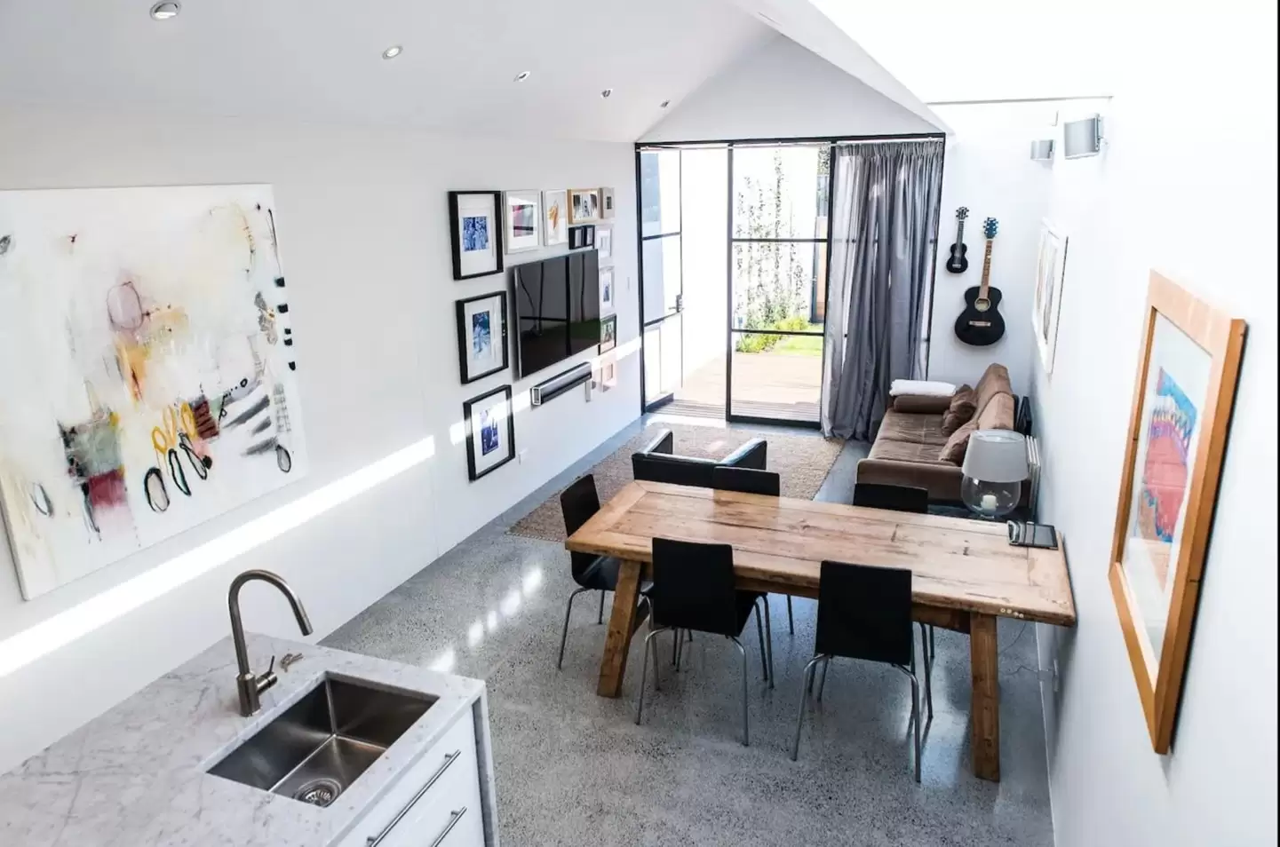 3 Brown Street, Paddington Sold by Sydney Sotheby's International Realty - image 2