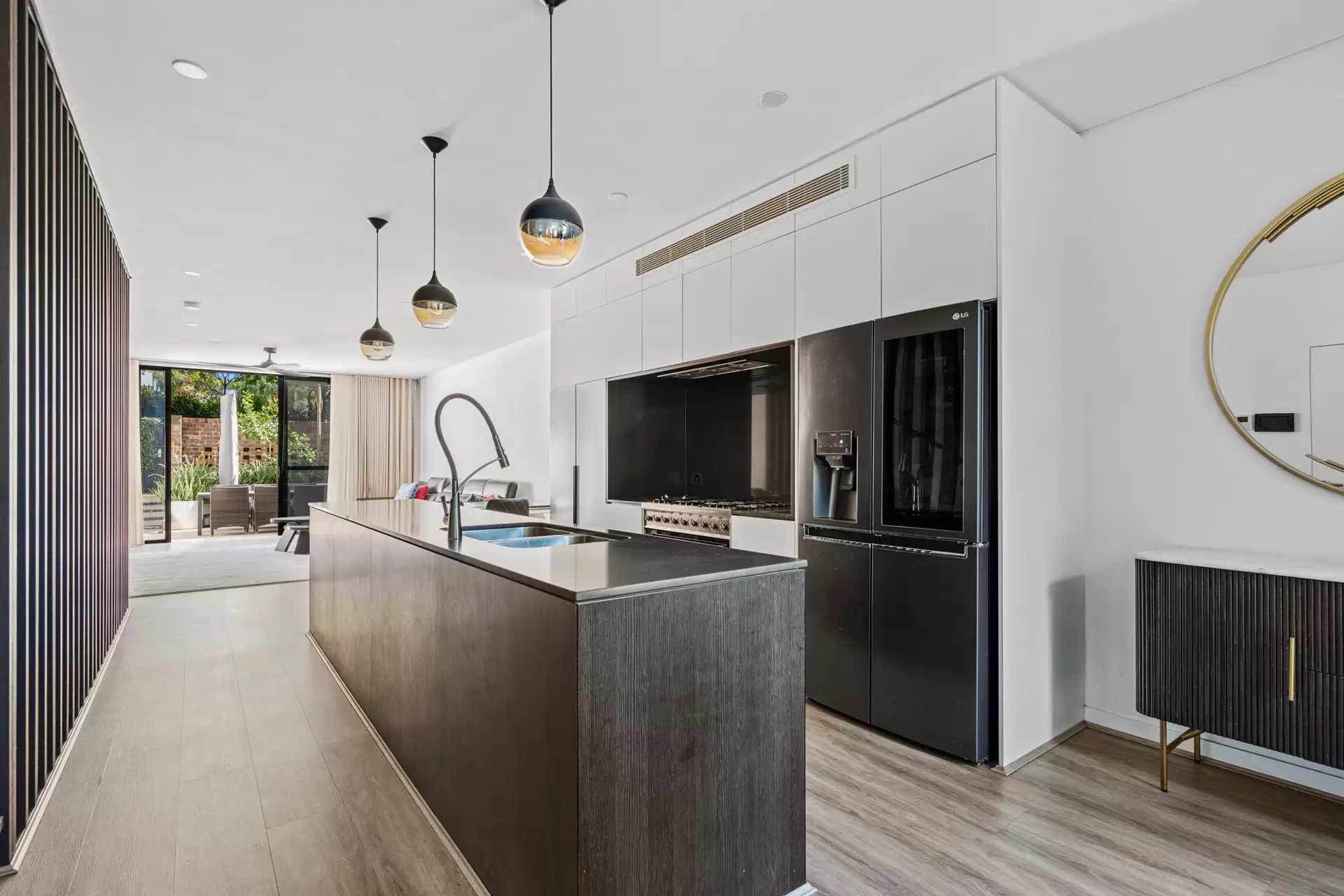63A Wilson Street, Botany Sold by Sydney Sotheby's International Realty - image 4