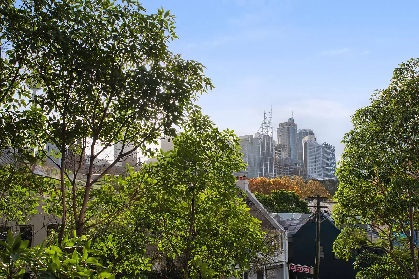 202/76-88 Crown Street, Woolloomooloo Sold by Sydney Sotheby's International Realty - image 3