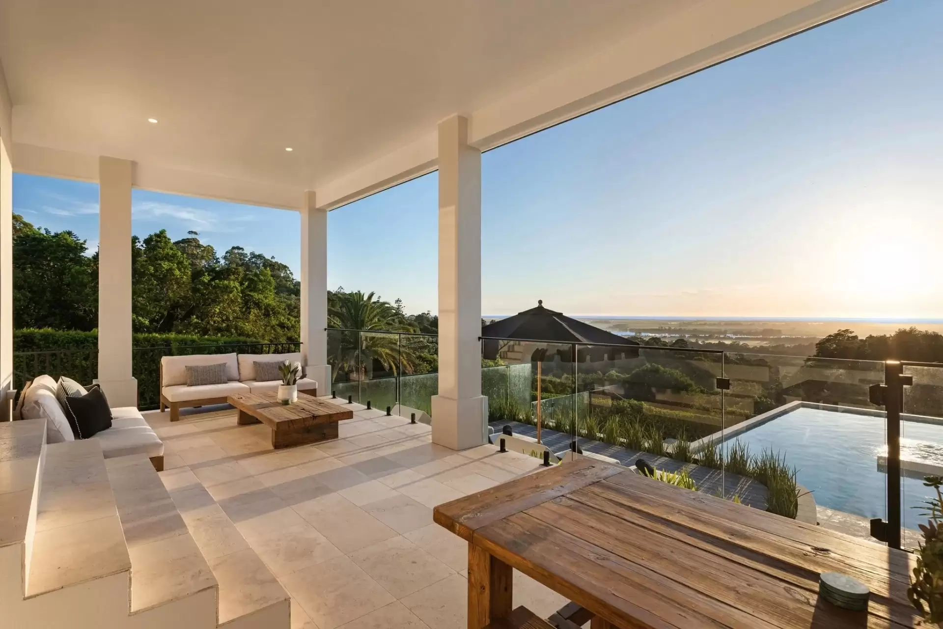 87 Meridian Drive, Coolgardie For Sale by Sydney Sotheby's International Realty - image 3