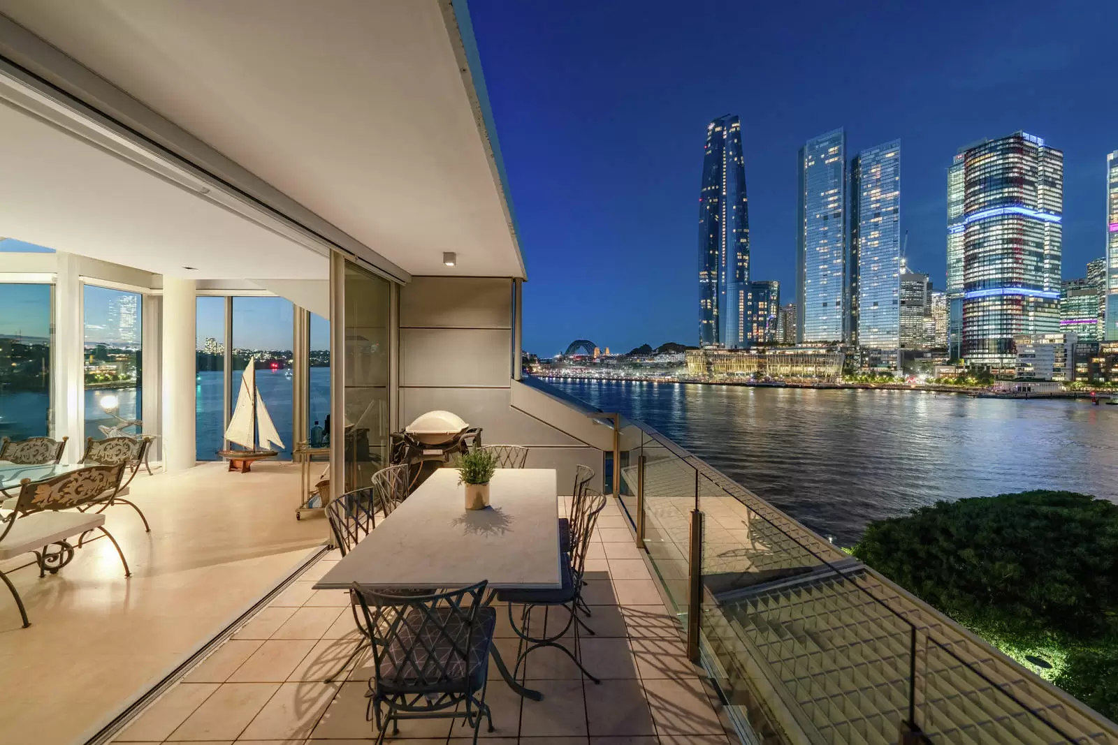 251/3 Darling Island Road, Pyrmont For Lease by Sydney Sotheby's International Realty - image 1