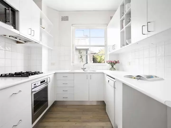 5/74 Cross Street, Double Bay Leased by Sydney Sotheby's International Realty - image 2