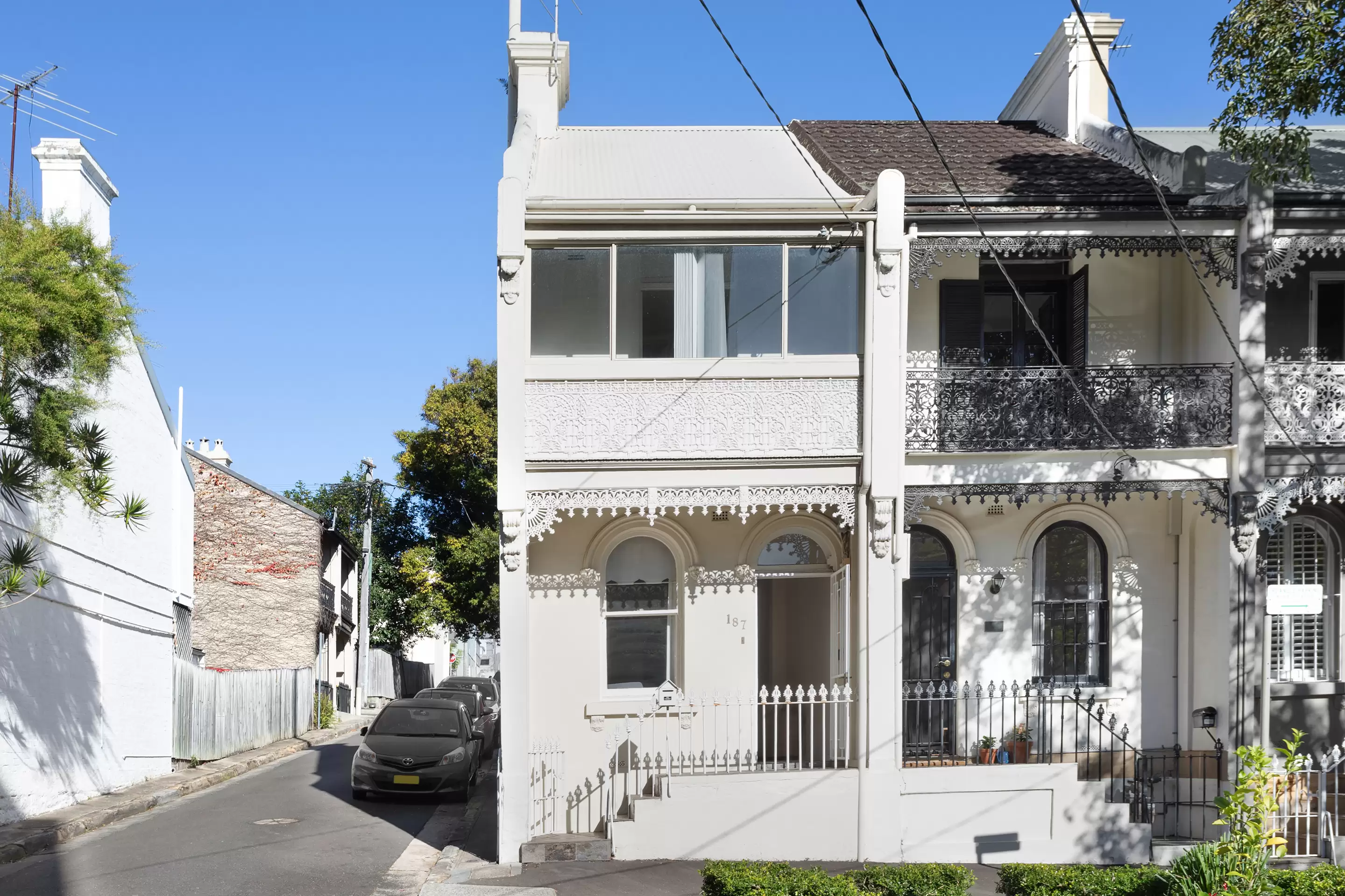 187 Sutherland Street, Paddington Sold by Sydney Sotheby's International Realty - image 1