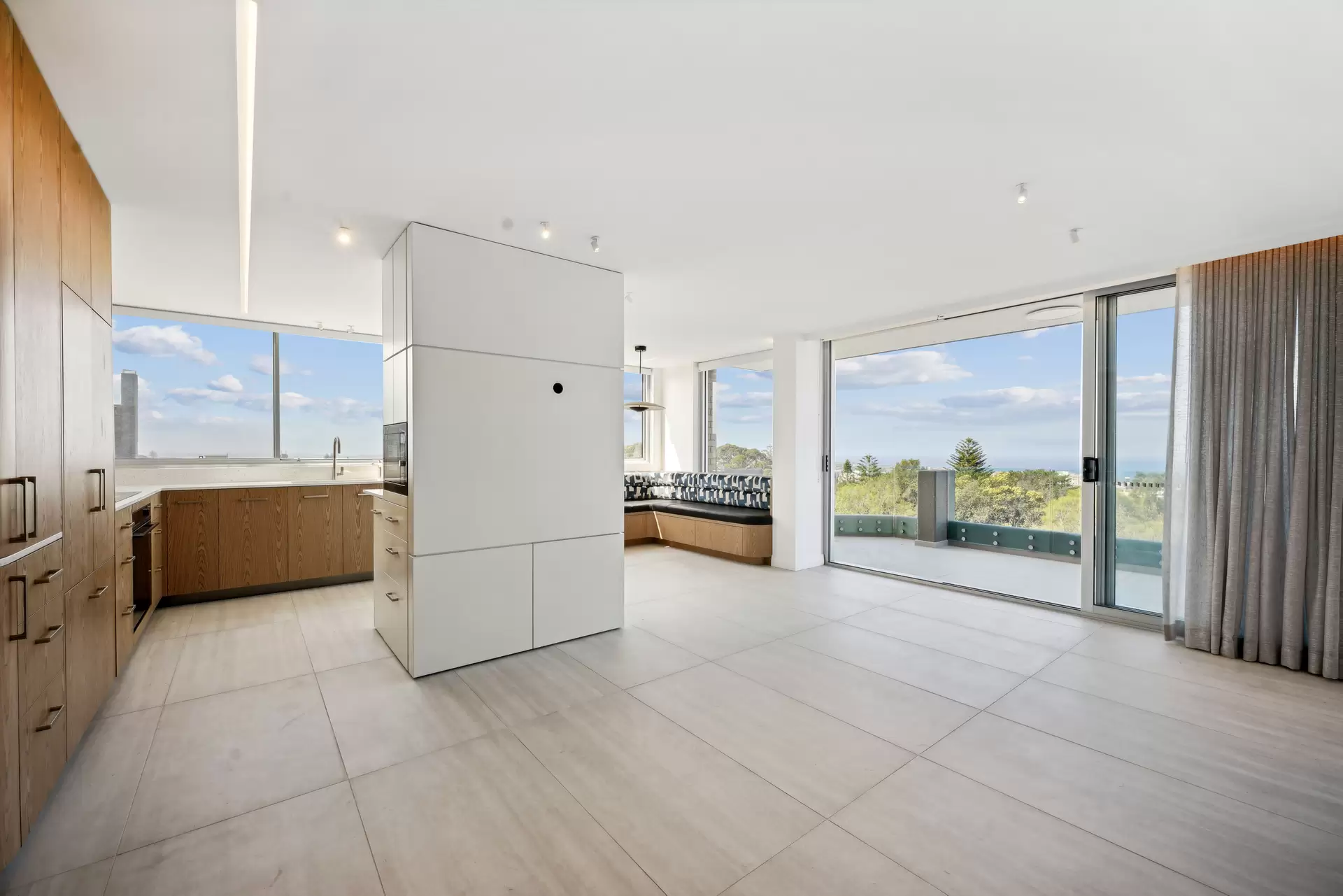 36/37-43 Paul Street, Bondi Junction For Lease by Sydney Sotheby's International Realty - image 1