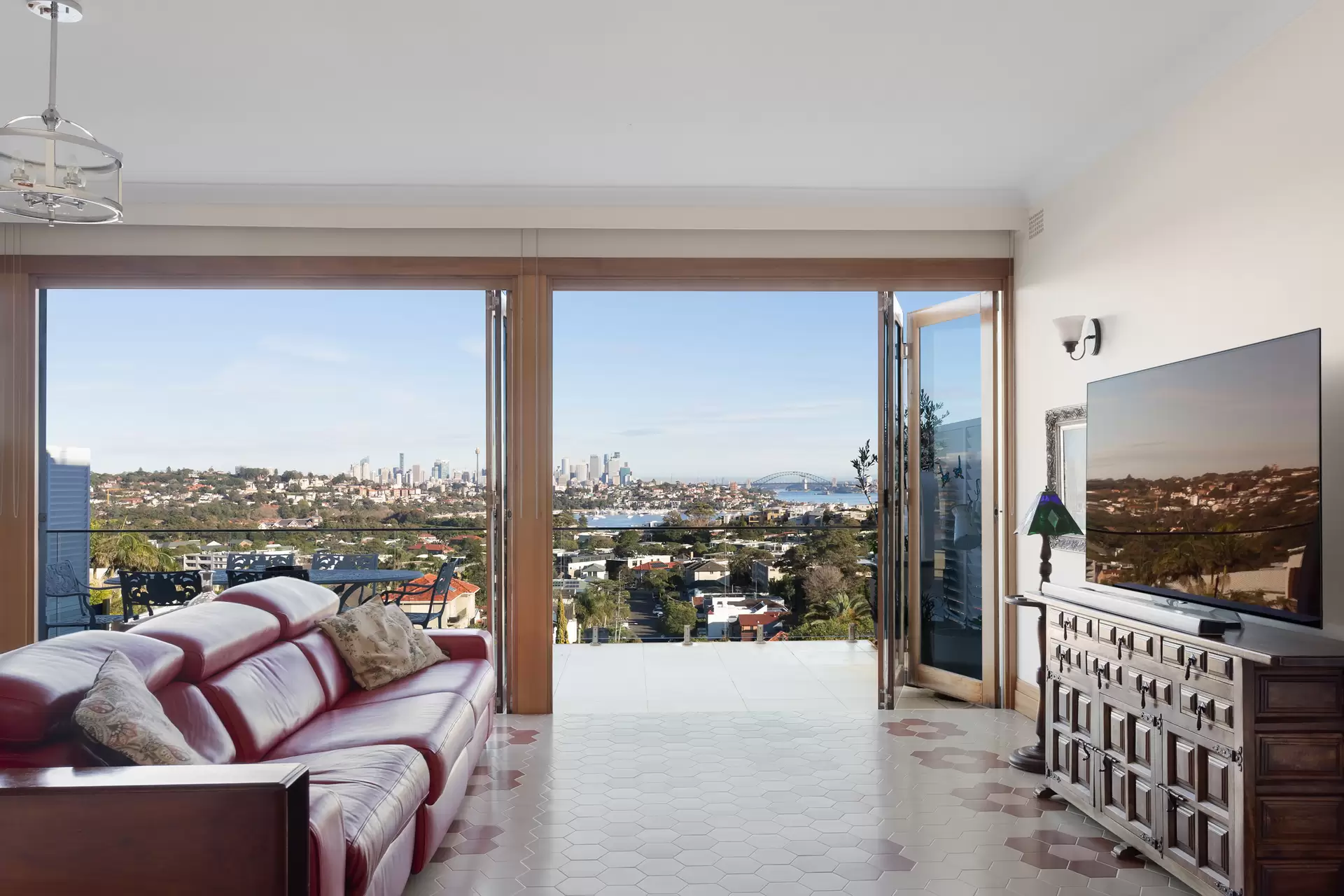 53 Portland Street, Dover Heights For Sale by Sydney Sotheby's International Realty - image 1
