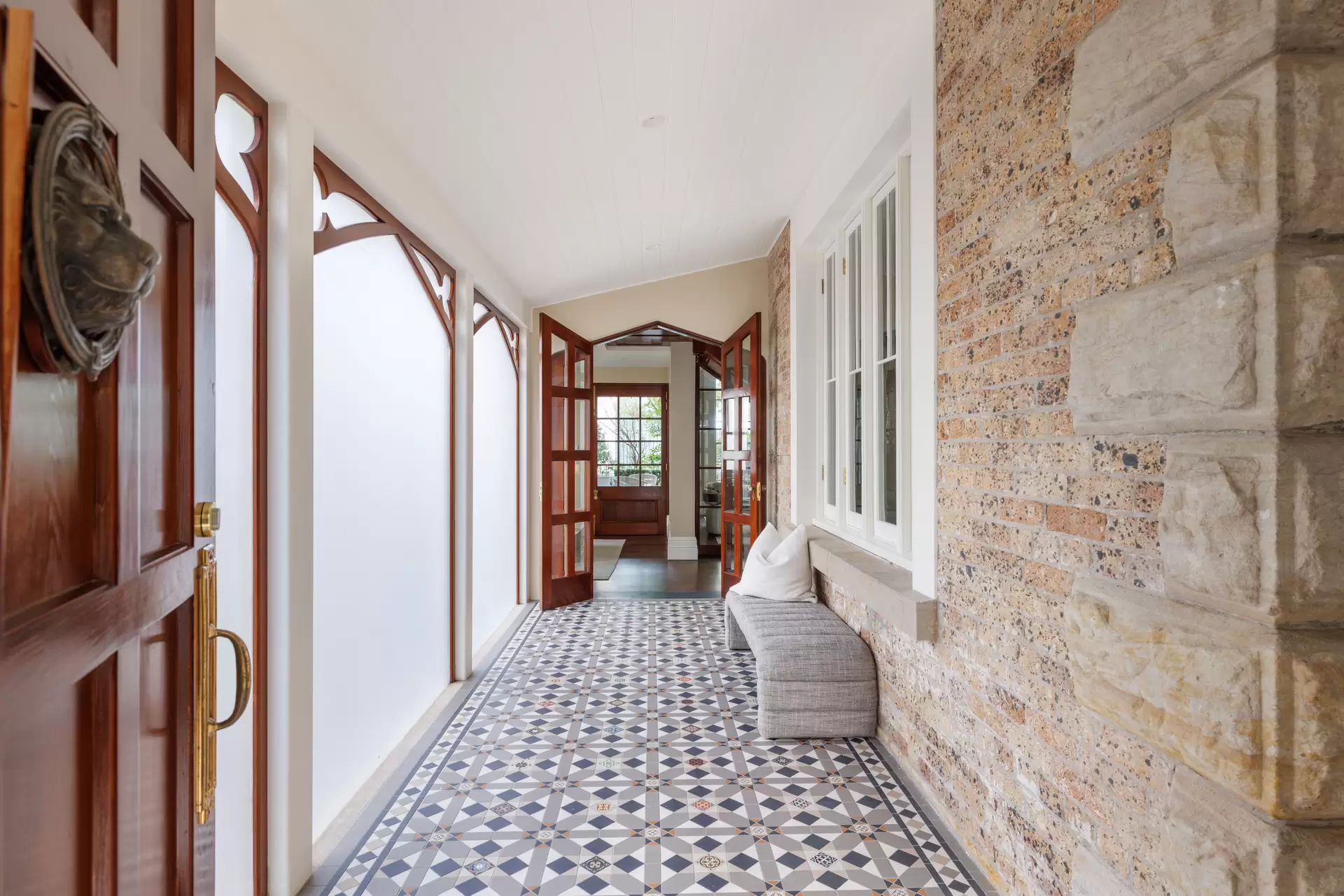 24 Pearson Street, Balmain East Auction by Sydney Sotheby's International Realty - image 1