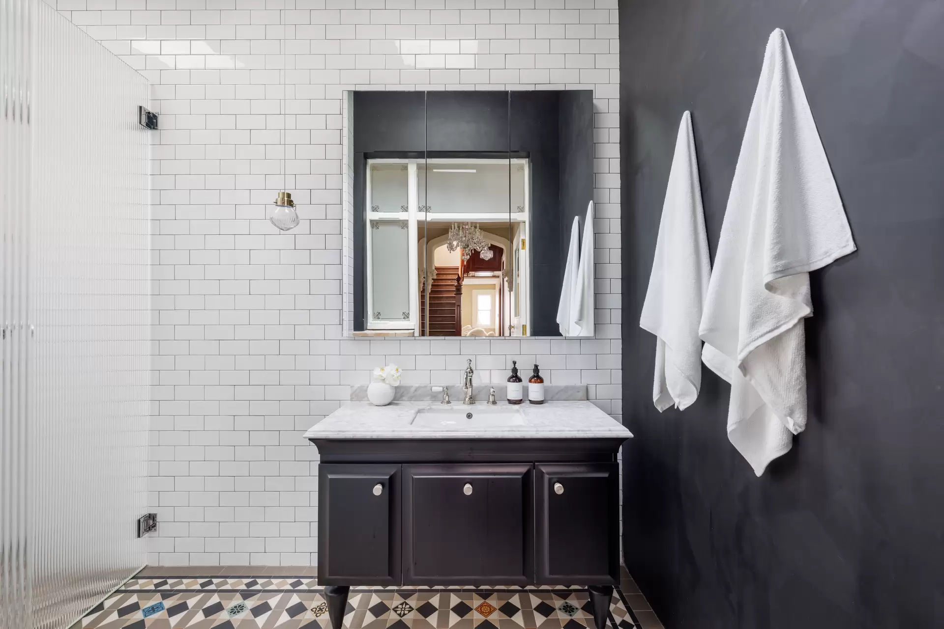 24 Pearson Street, Balmain East Auction by Sydney Sotheby's International Realty - image 1