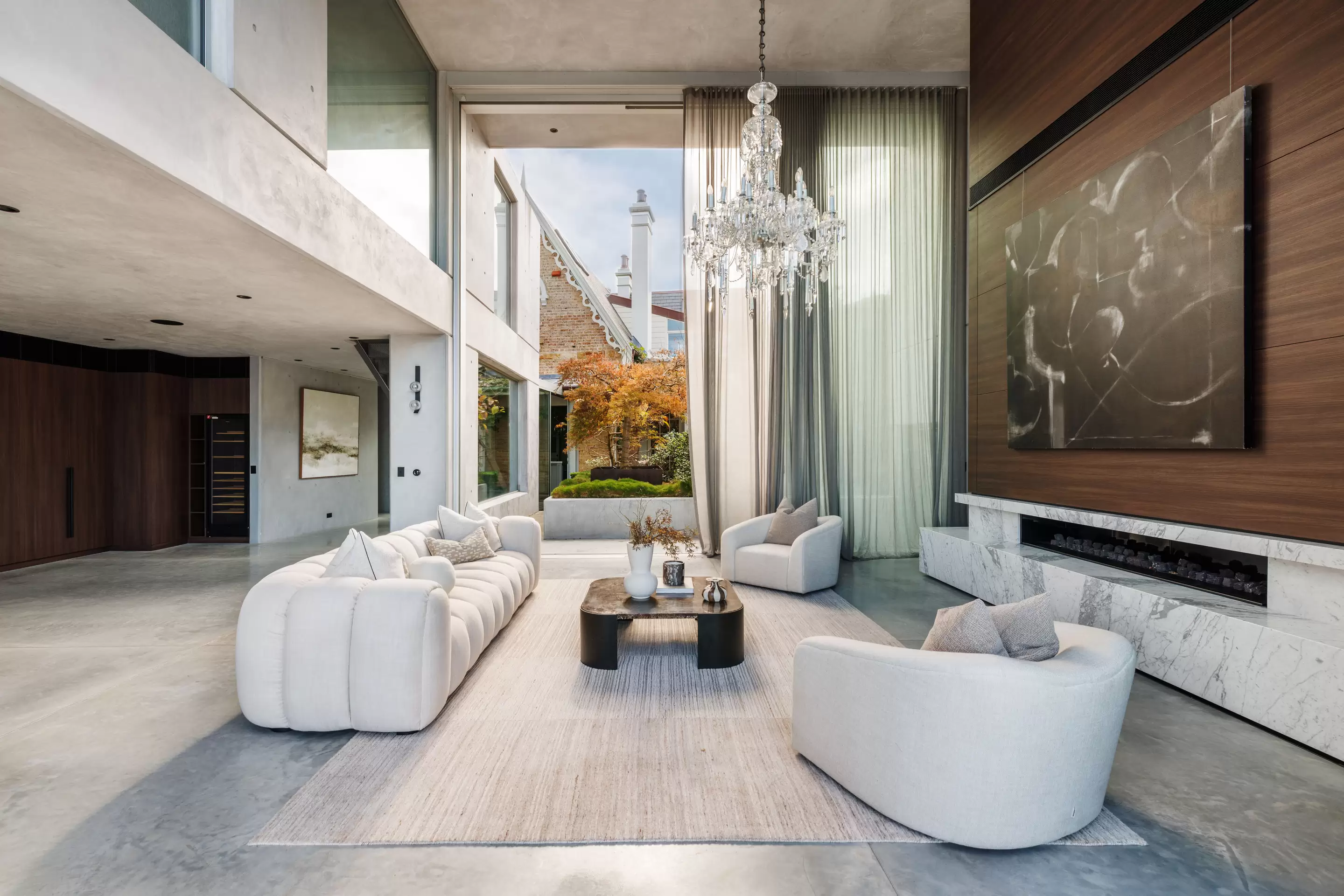 24 Pearson Street, Balmain East Auction by Sydney Sotheby's International Realty - image 1