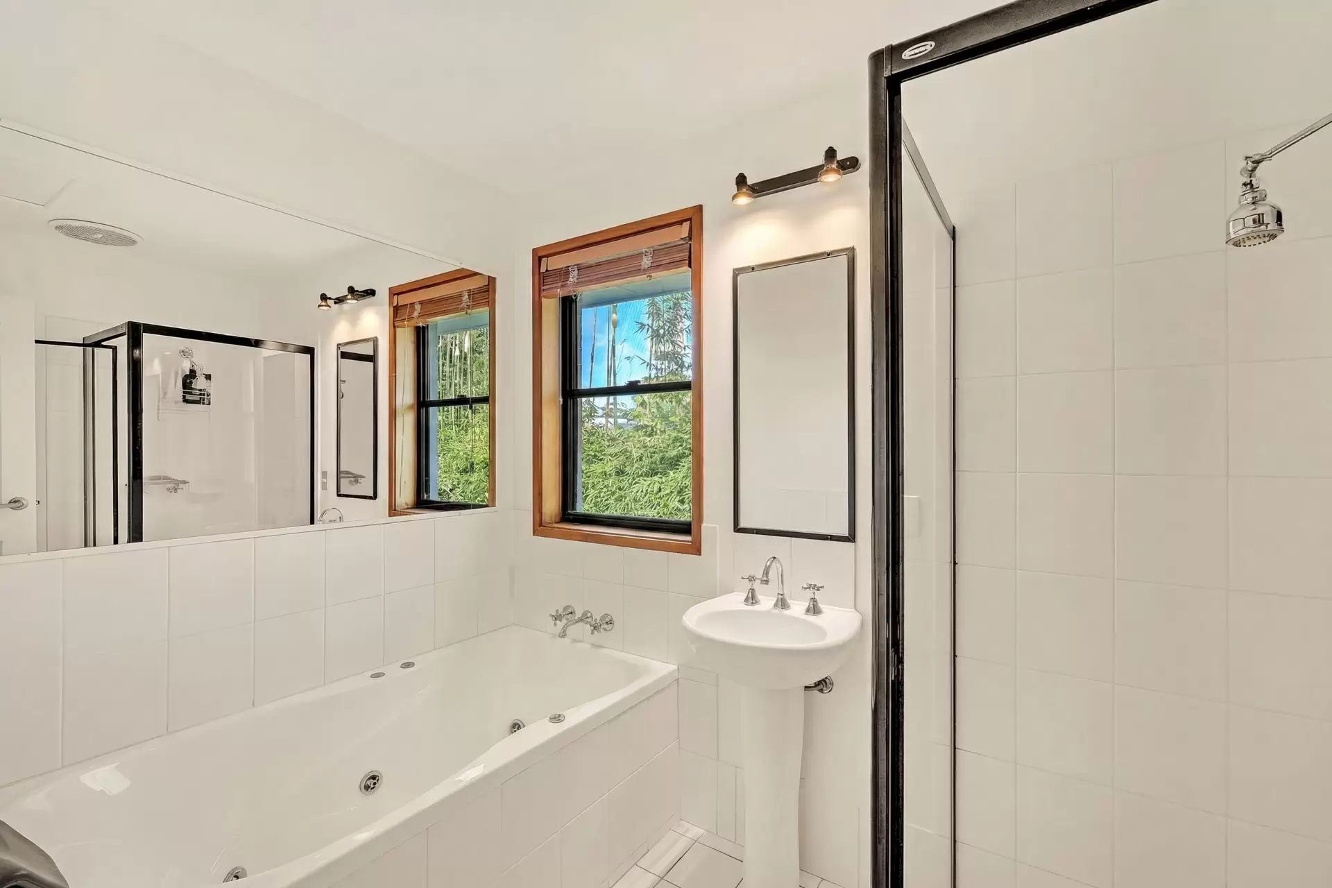 24 Oakland Court, Byron Bay Auction by Sydney Sotheby's International Realty - image 19