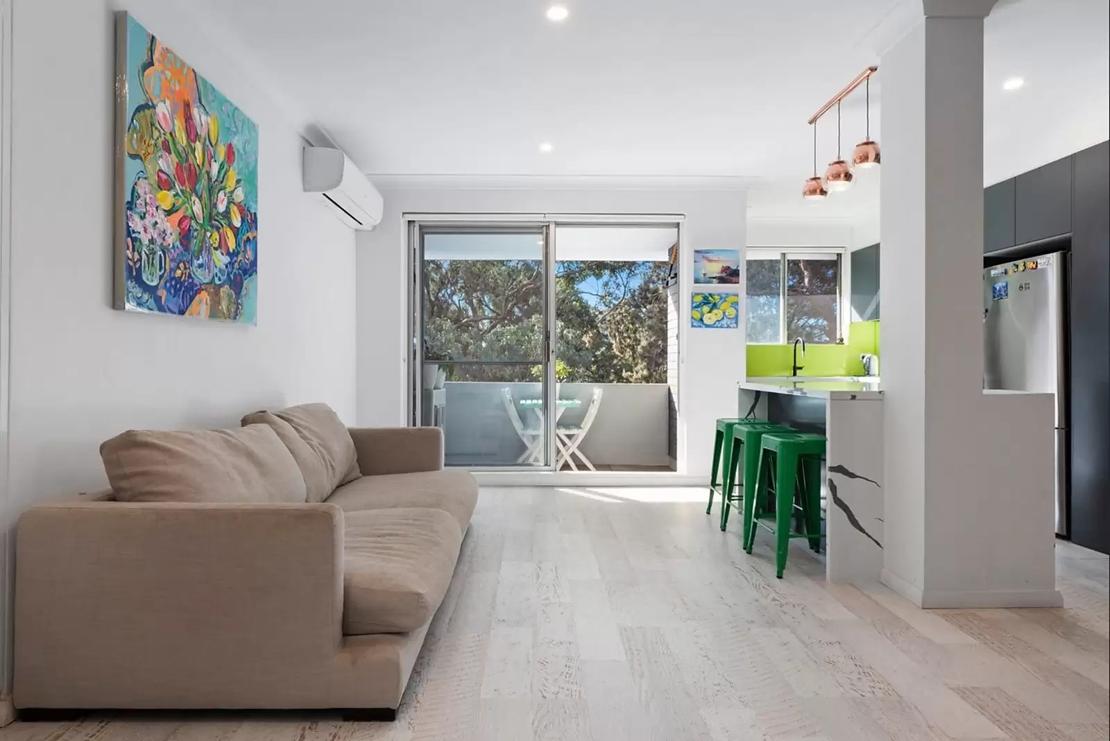 19/10 Leichhardt Street, Glebe Sold by Sydney Sotheby's International Realty - image 2