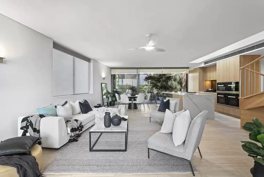 10/1 Yawang Lane, Bellevue Hill For Sale by Sydney Sotheby's International Realty