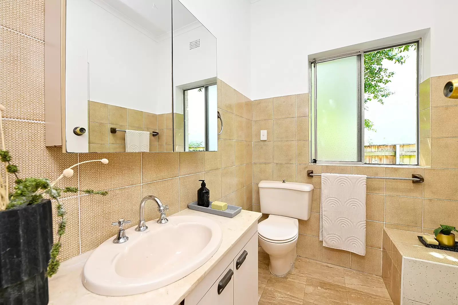 12 Plumer Road, Rose Bay For Sale by Sydney Sotheby's International Realty - image 15