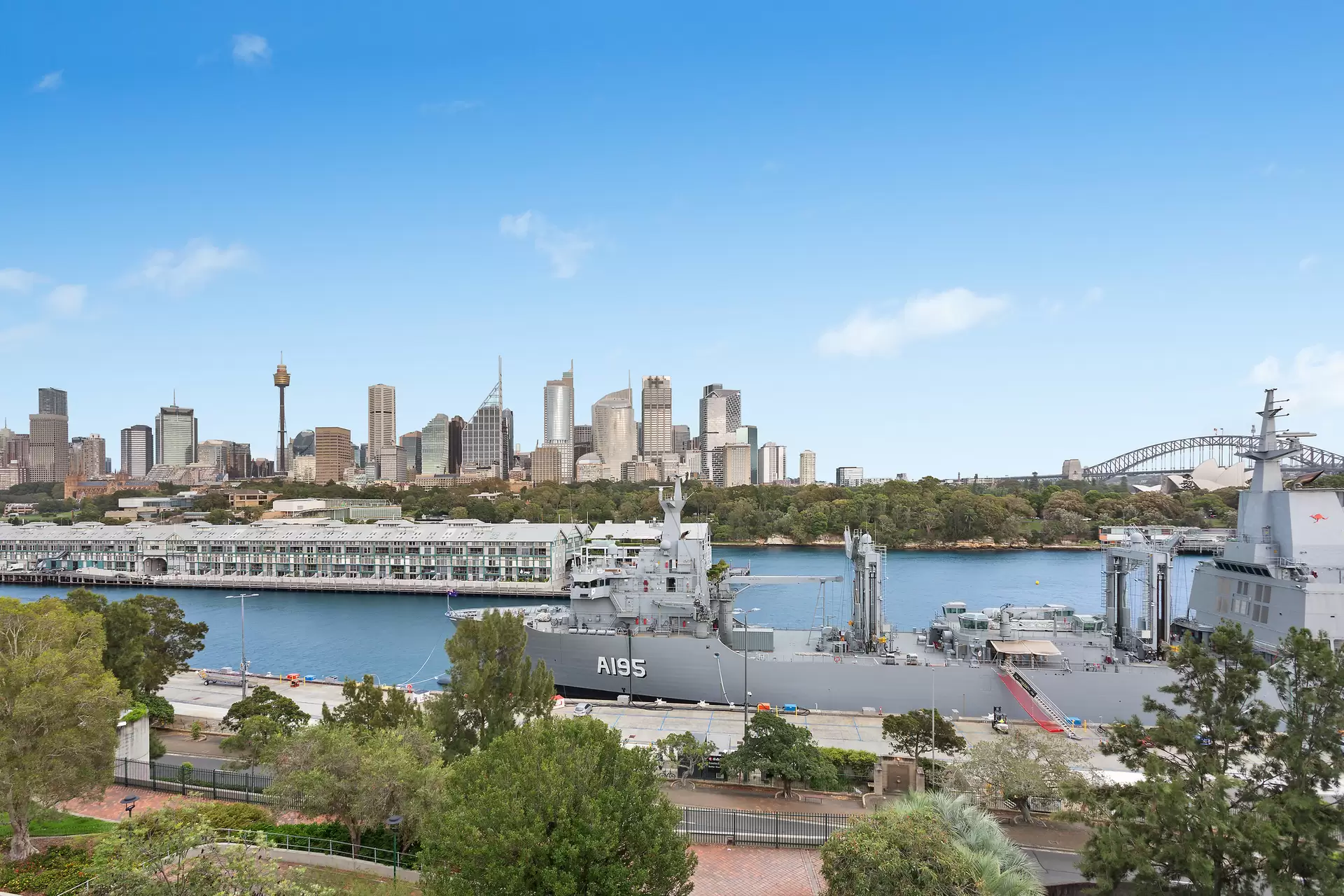 5 Wylde Street, Potts Point For Sale by Sydney Sotheby's International Realty - image 1