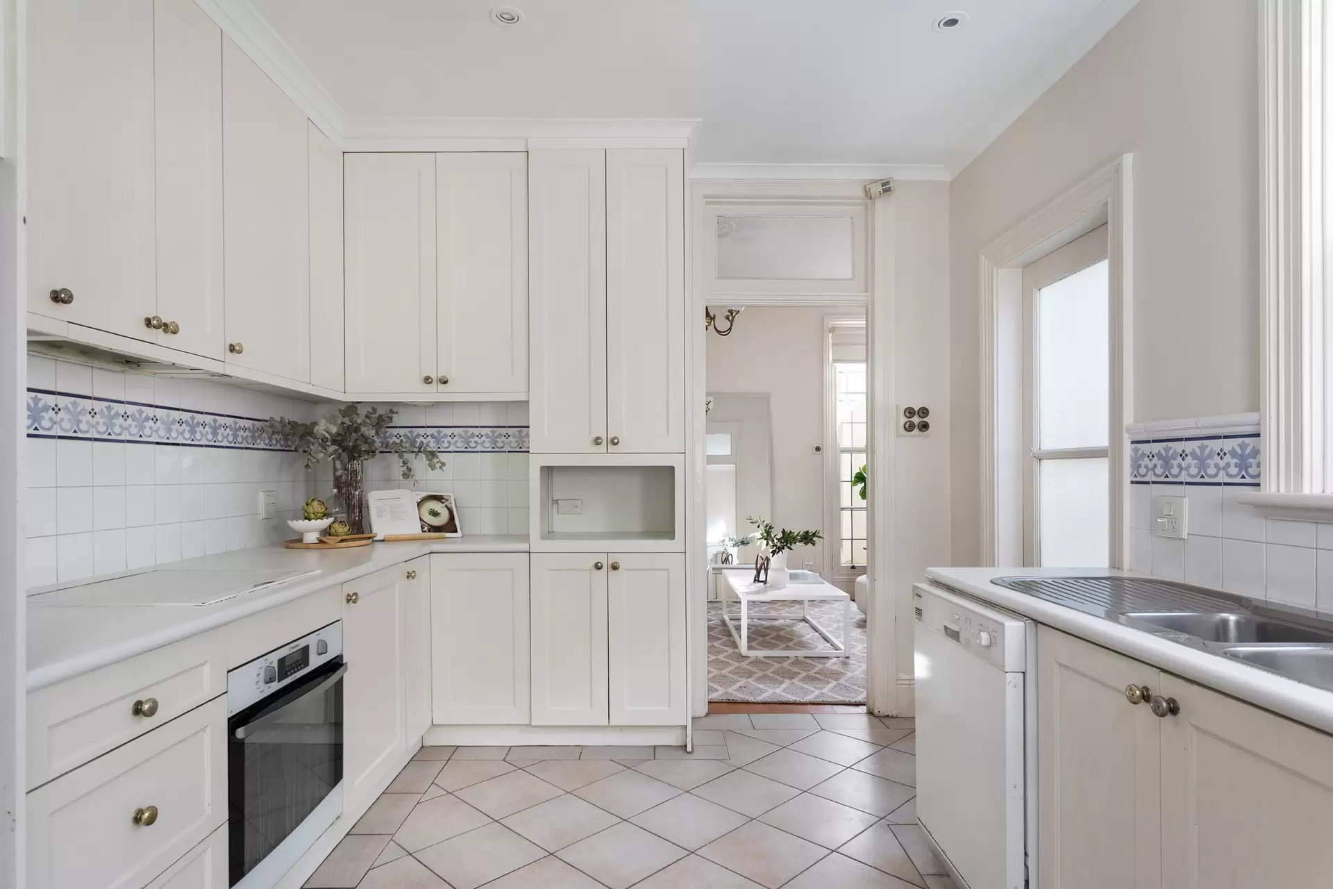 21 Stafford Street, Paddington Leased by Sydney Sotheby's International Realty - image 1