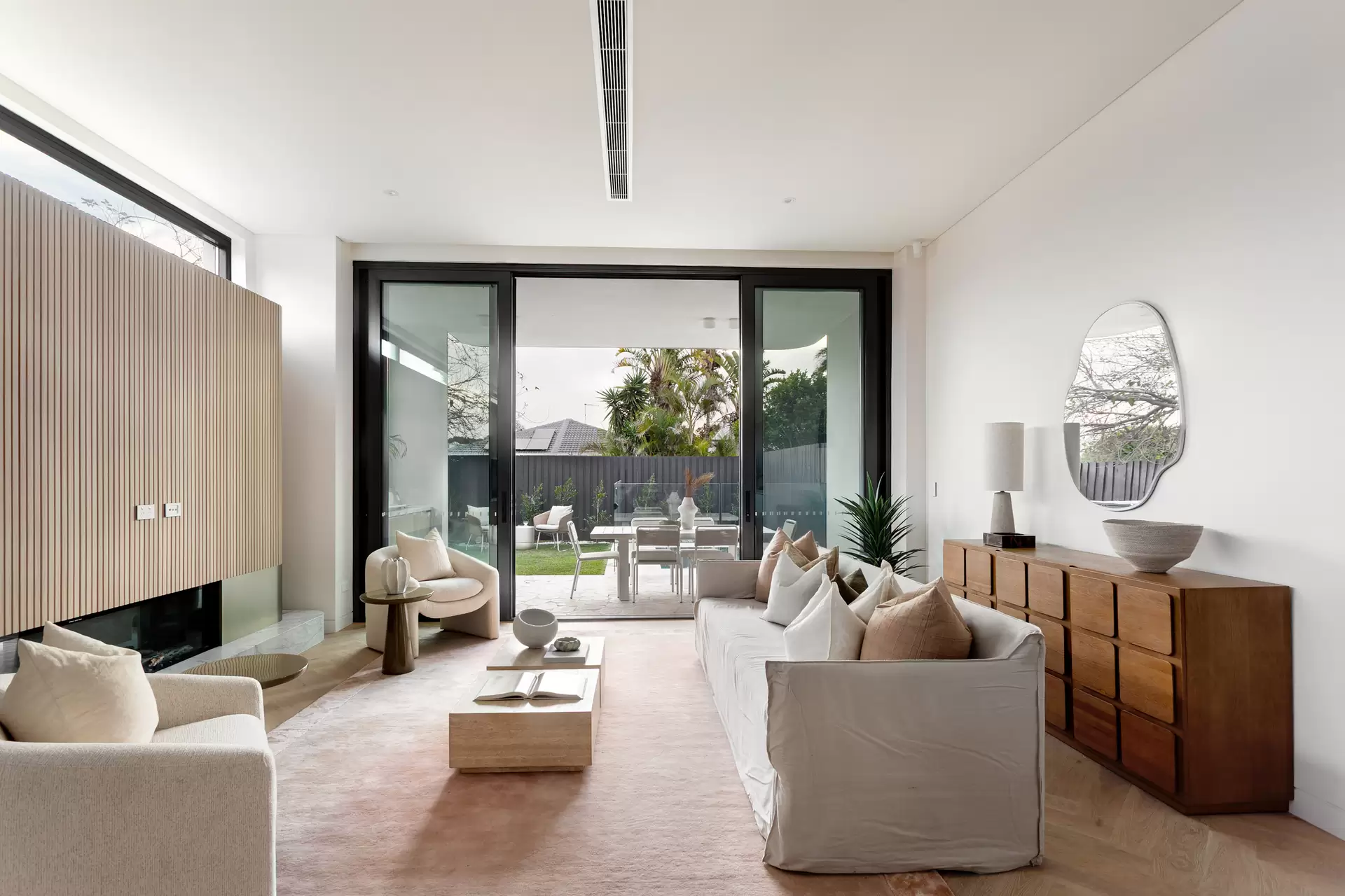 2A Andrew Street, Clovelly Sold by Sydney Sotheby's International Realty - image 1