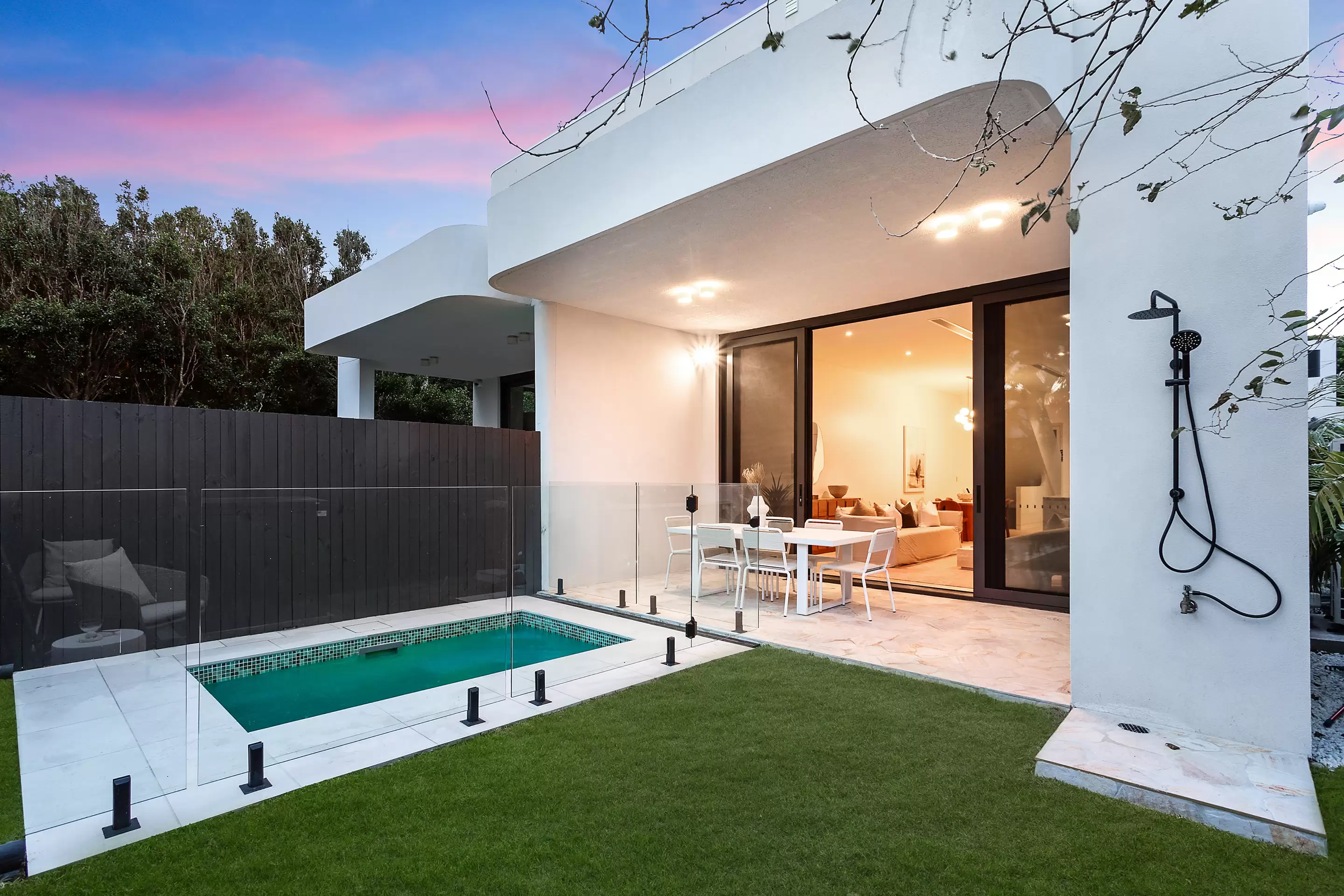 2A Andrew Street, Clovelly Sold by Sydney Sotheby's International Realty - image 5