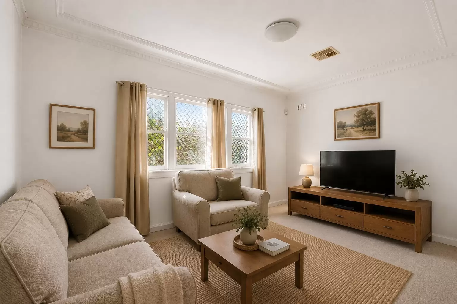 45 Alma Road, Maroubra For Sale by Sydney Sotheby's International Realty - image 2
