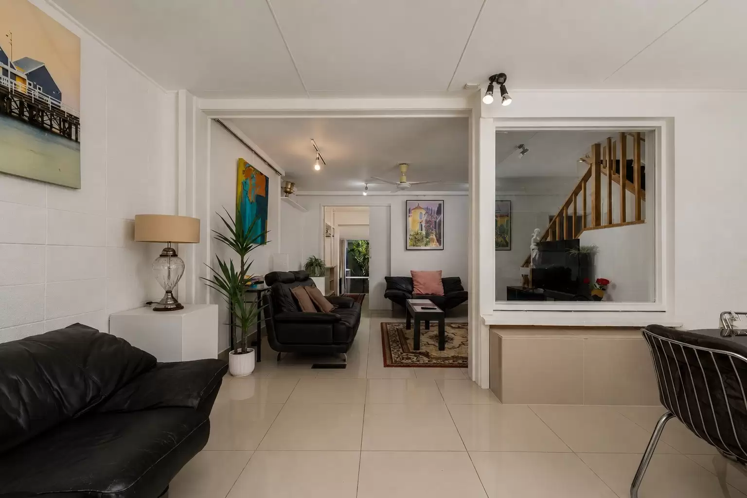 10 Schlich Street, Yarralumla For Sale by Sydney Sotheby's International Realty - image 5