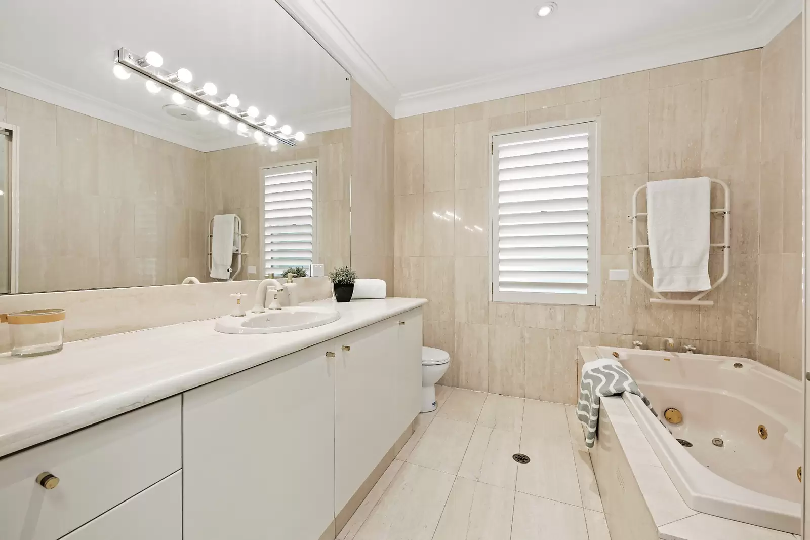29 Etham Avenue, Darling Point Sold by Sydney Sotheby's International Realty - image 12