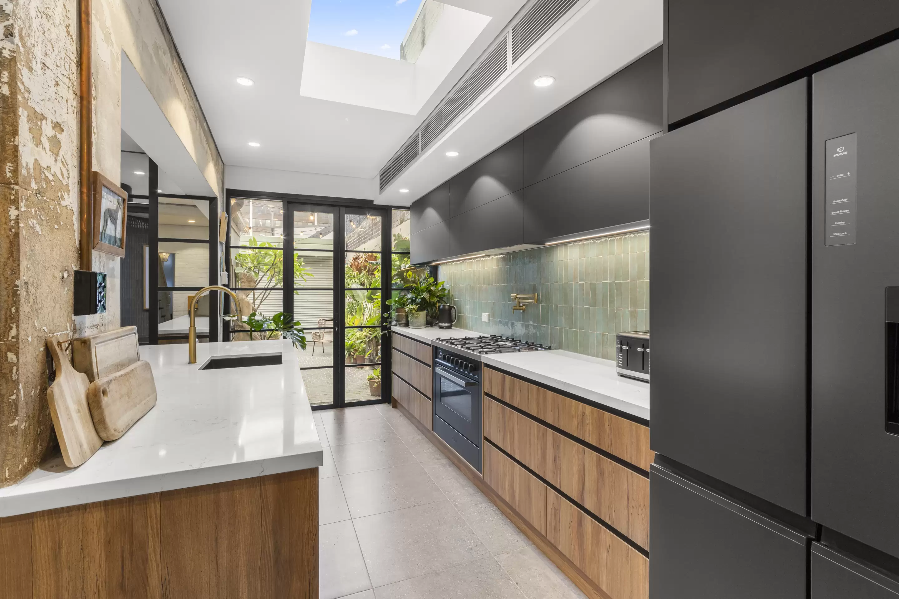 55 Albion Street, Surry Hills Sold by Sydney Sotheby's International Realty - image 5