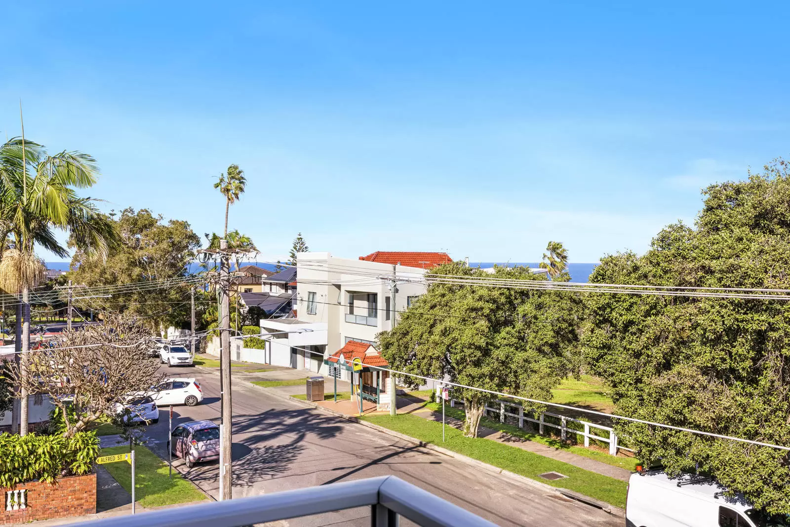 4/82 Hewlett Street, Bronte Leased by Sydney Sotheby's International Realty - image 2