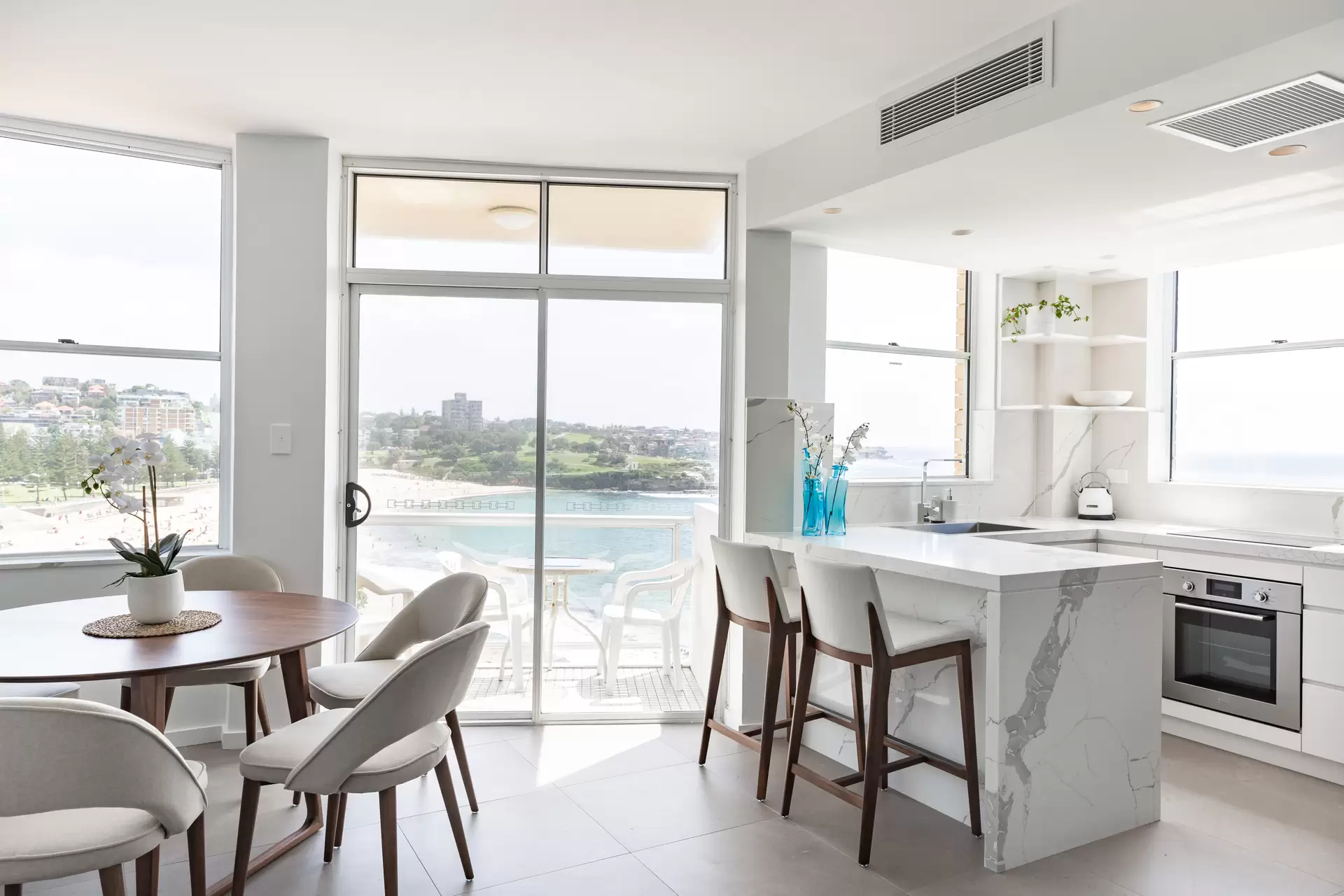 13/58 Carr Street, Coogee Leased by Sydney Sotheby's International Realty - image 1