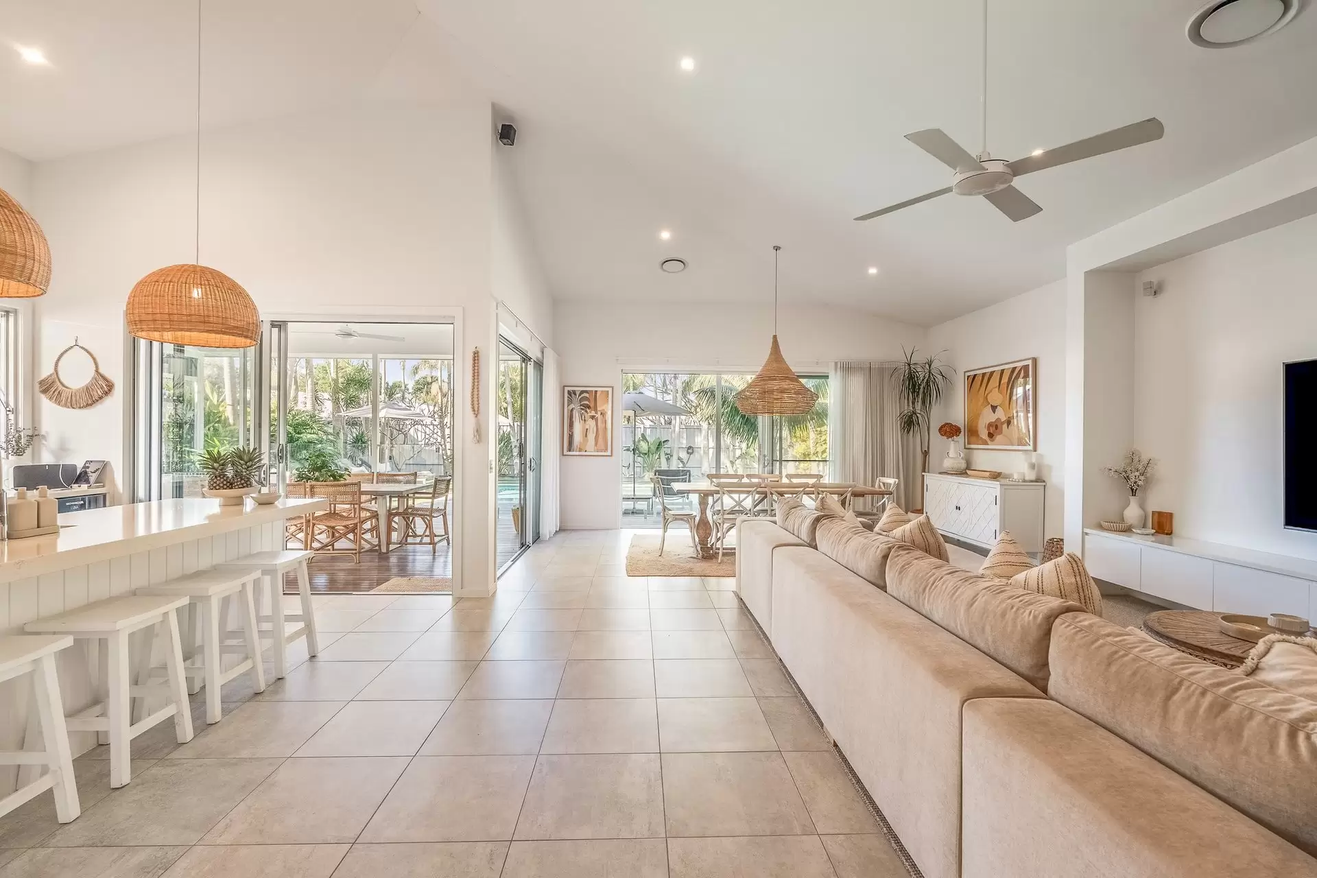 12/27 Kalemajere Drive, Suffolk Park For Sale by Sydney Sotheby's International Realty - image 9