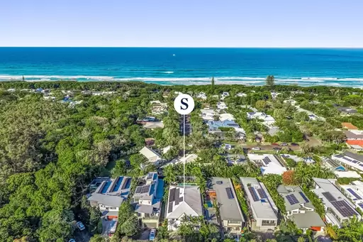 12/27 Kalemajere Drive, Suffolk Park For Sale by Sydney Sotheby's International Realty