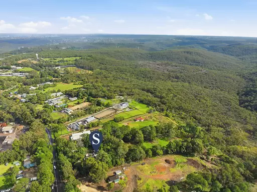19 Myoora Road, Terrey Hills Sold by Sydney Sotheby's International Realty