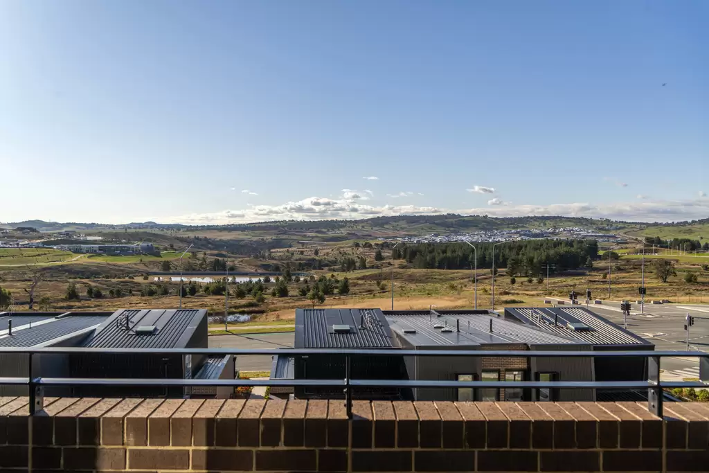 89/2 McMichael Terrace, Denman Prospect Sold by Sydney Sotheby's International Realty