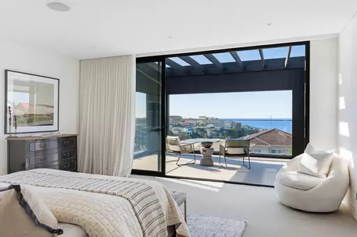 62 Beach Street, Coogee Sold by Sydney Sotheby's International Realty