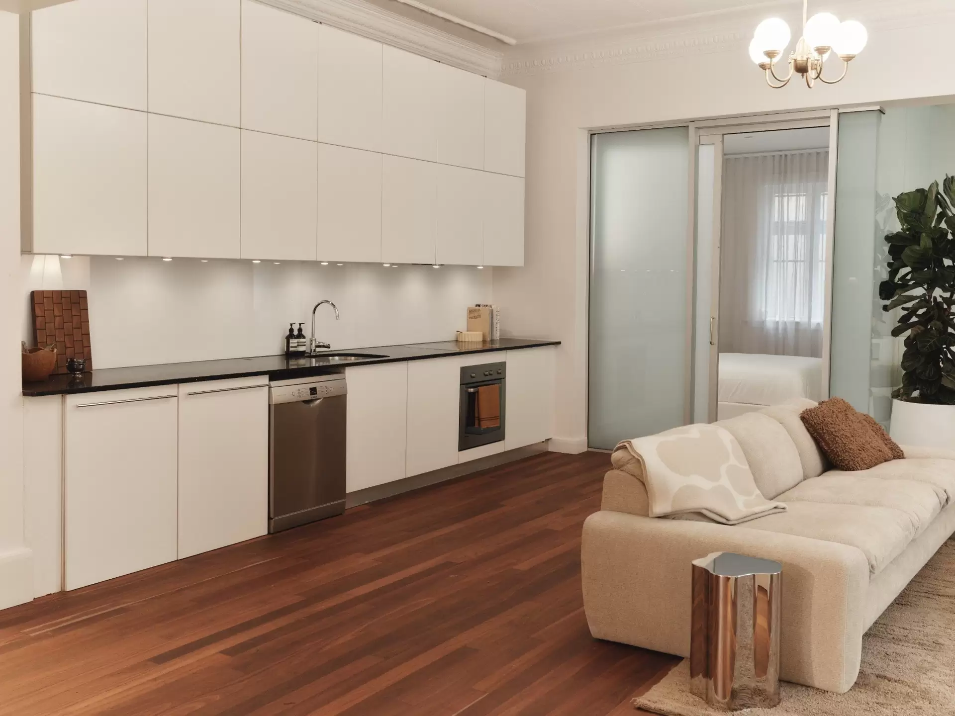 1/235 Darlinghurst Road, Darlinghurst Sold by Sydney Sotheby's International Realty - image 1