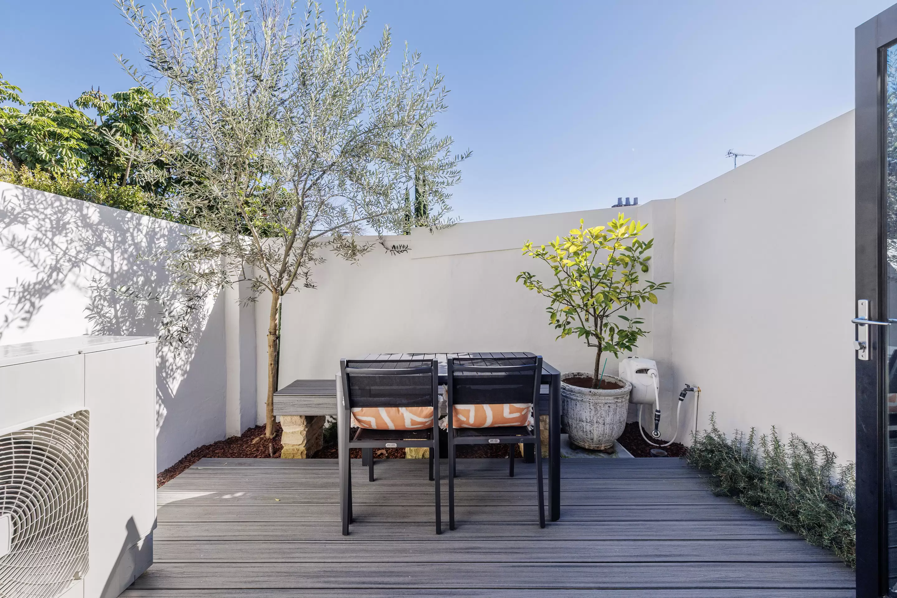 12 Shadforth Street, Paddington Sold by Sydney Sotheby's International Realty - image 6