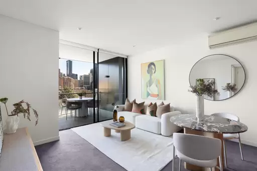 24/299 Forbes Street, Darlinghurst Sold by Sydney Sotheby's International Realty