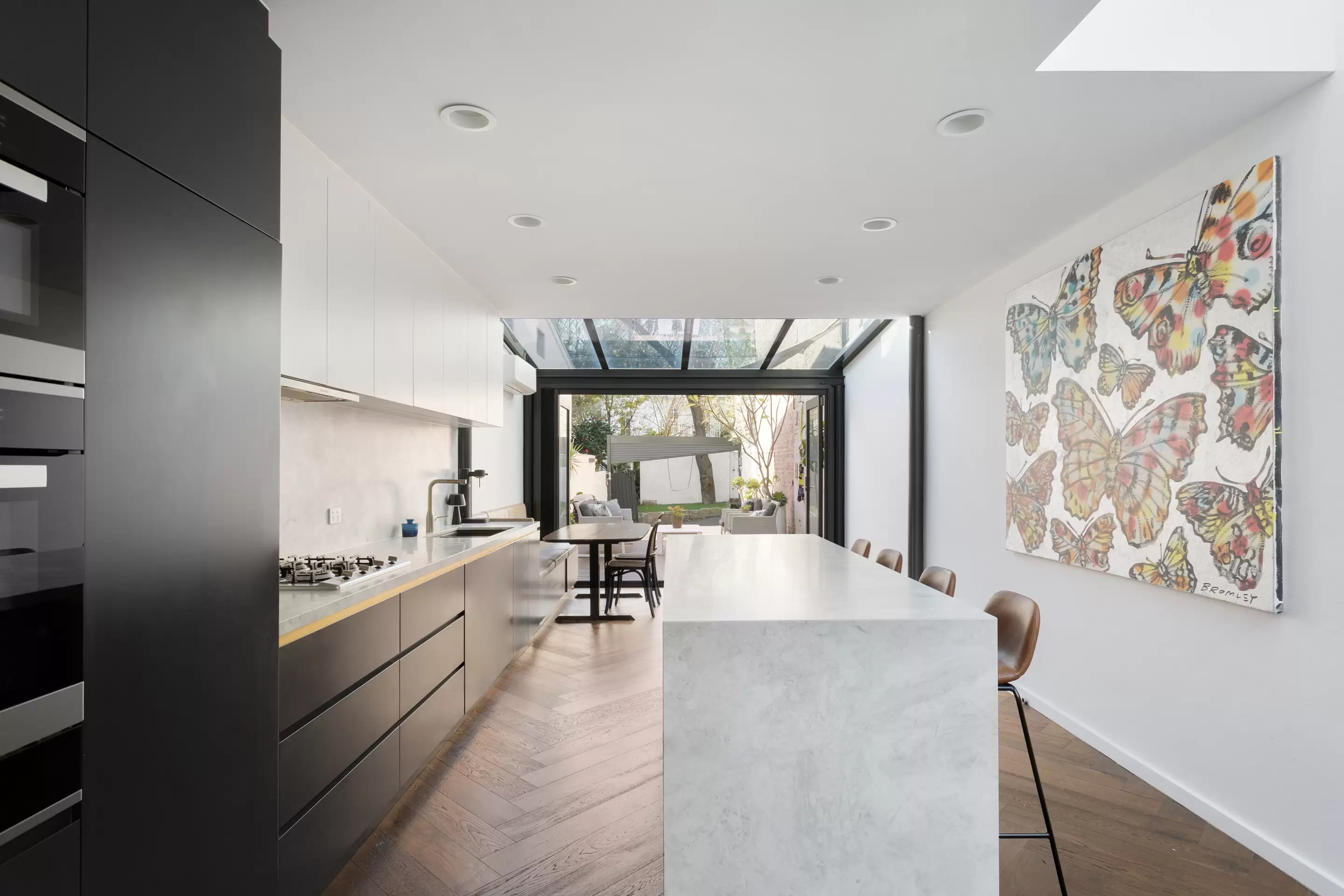 82 Ann Street, Surry Hills For Sale by Sydney Sotheby's International Realty - image 2