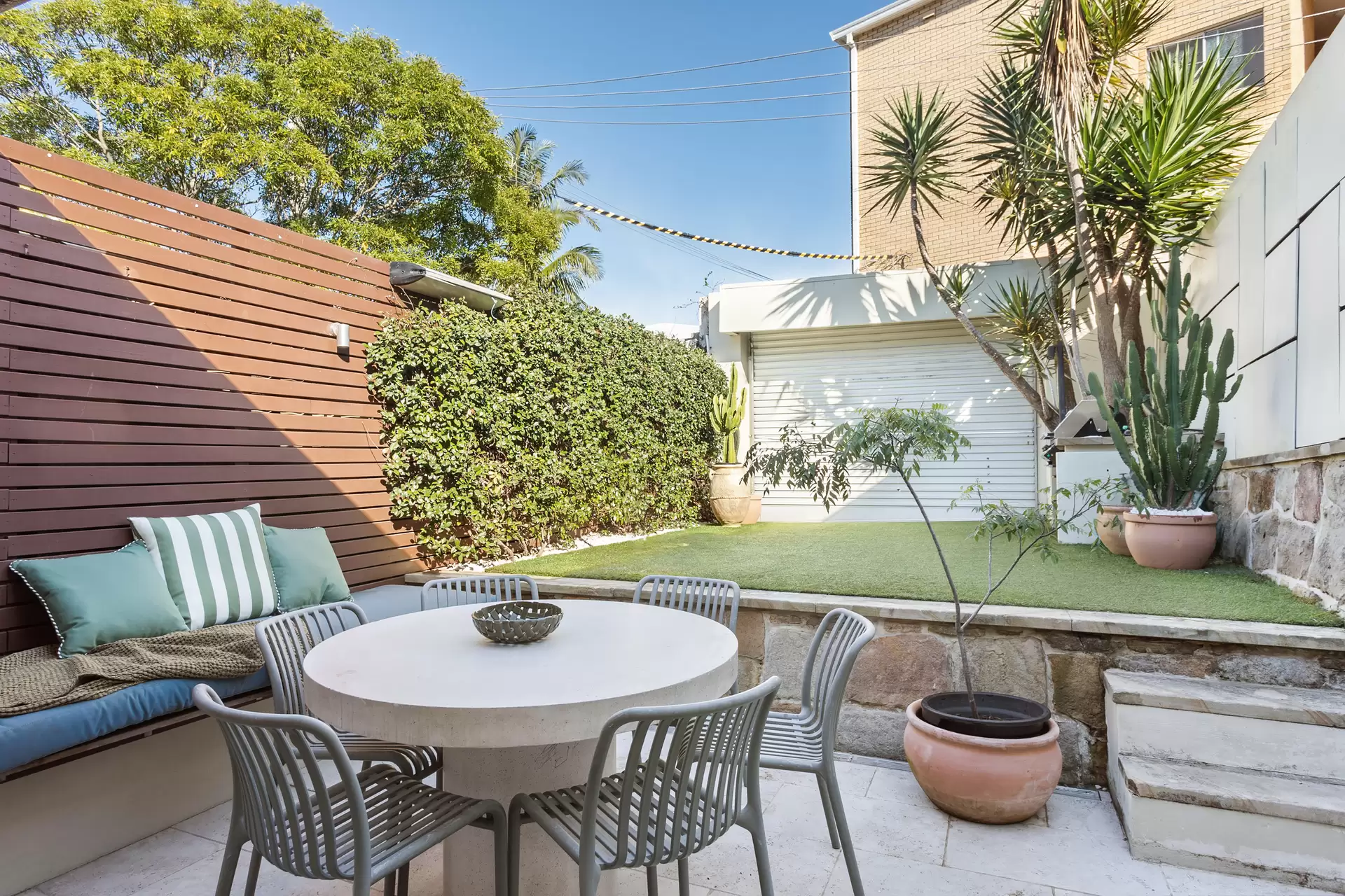 8 Artlett Street, Edgecliff Sold by Sydney Sotheby's International Realty - image 1