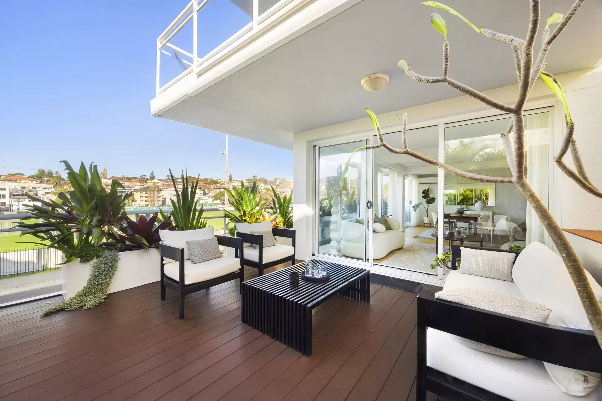 1/99 Dolphin Street, Coogee Sold by Sydney Sotheby's International Realty - image 3