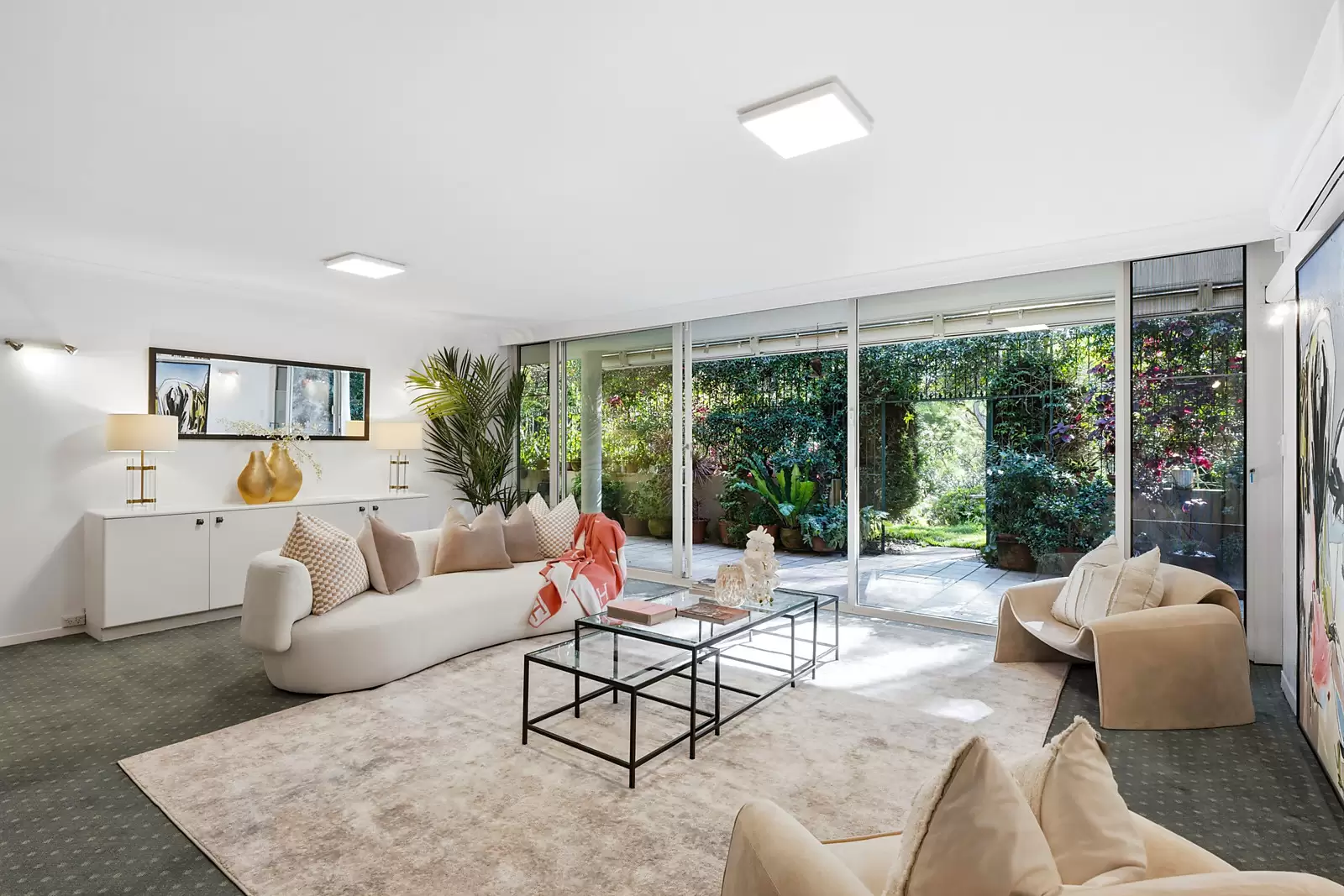 1/18 Small Street, Woollahra Sold by Sydney Sotheby's International Realty - image 4