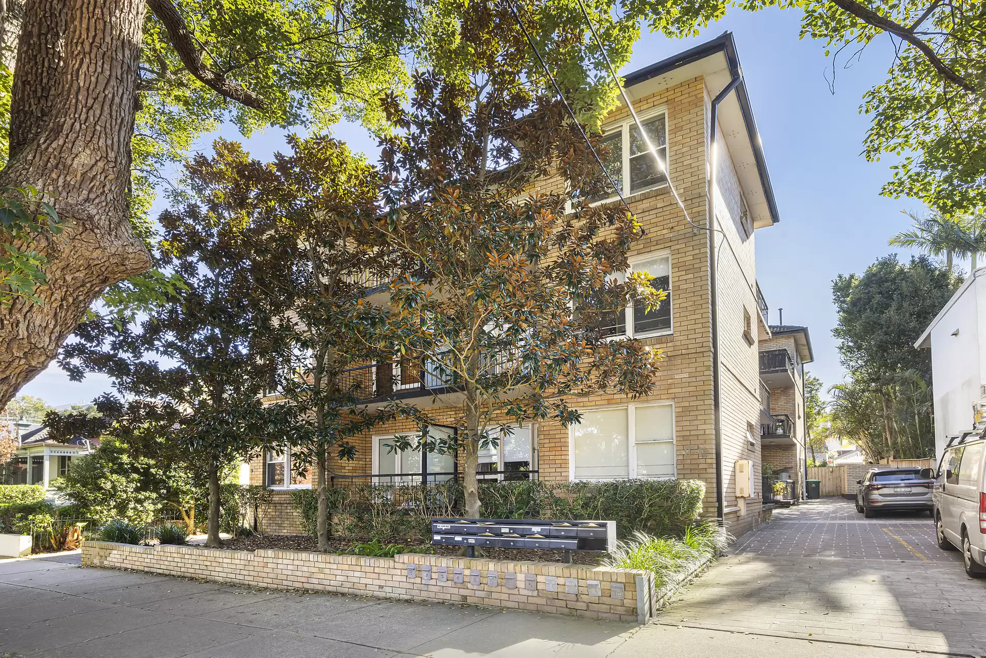 8/9-11 St Pauls Street, Randwick Sold by Sydney Sotheby's International Realty - image 1