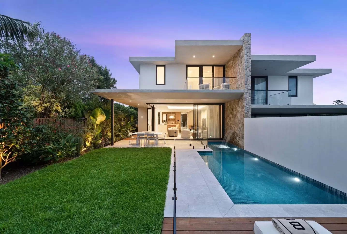 2a Bond Street, Maroubra Sold by Sydney Sotheby's International Realty - image 3