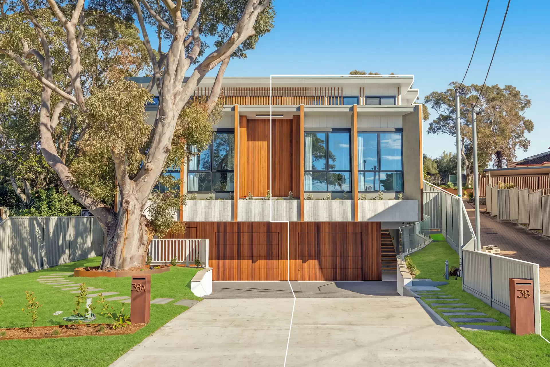 38 Carnegie Circuit, Chifley For Sale by Sydney Sotheby's International Realty - image 6