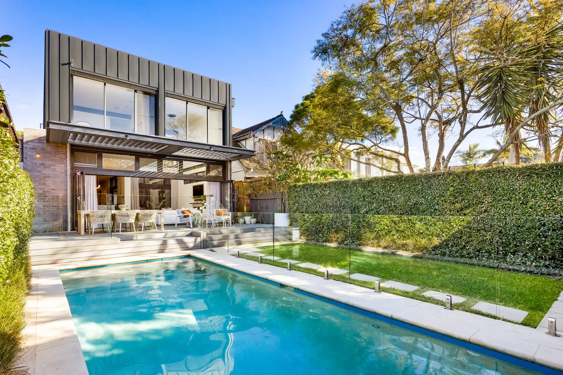 170 Newland Street, Queens Park Sold by Sydney Sotheby's International Realty - image 1