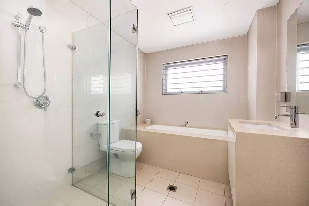2/33 Kensington Road, Kensington For Sale by Sydney Sotheby's International Realty - image 6