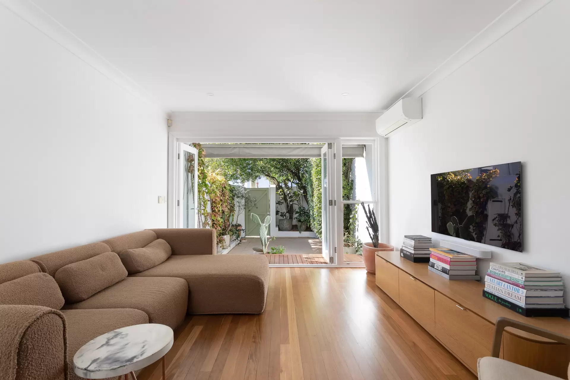 49 Hopetoun Street, Paddington Sold by Sydney Sotheby's International Realty - image 1