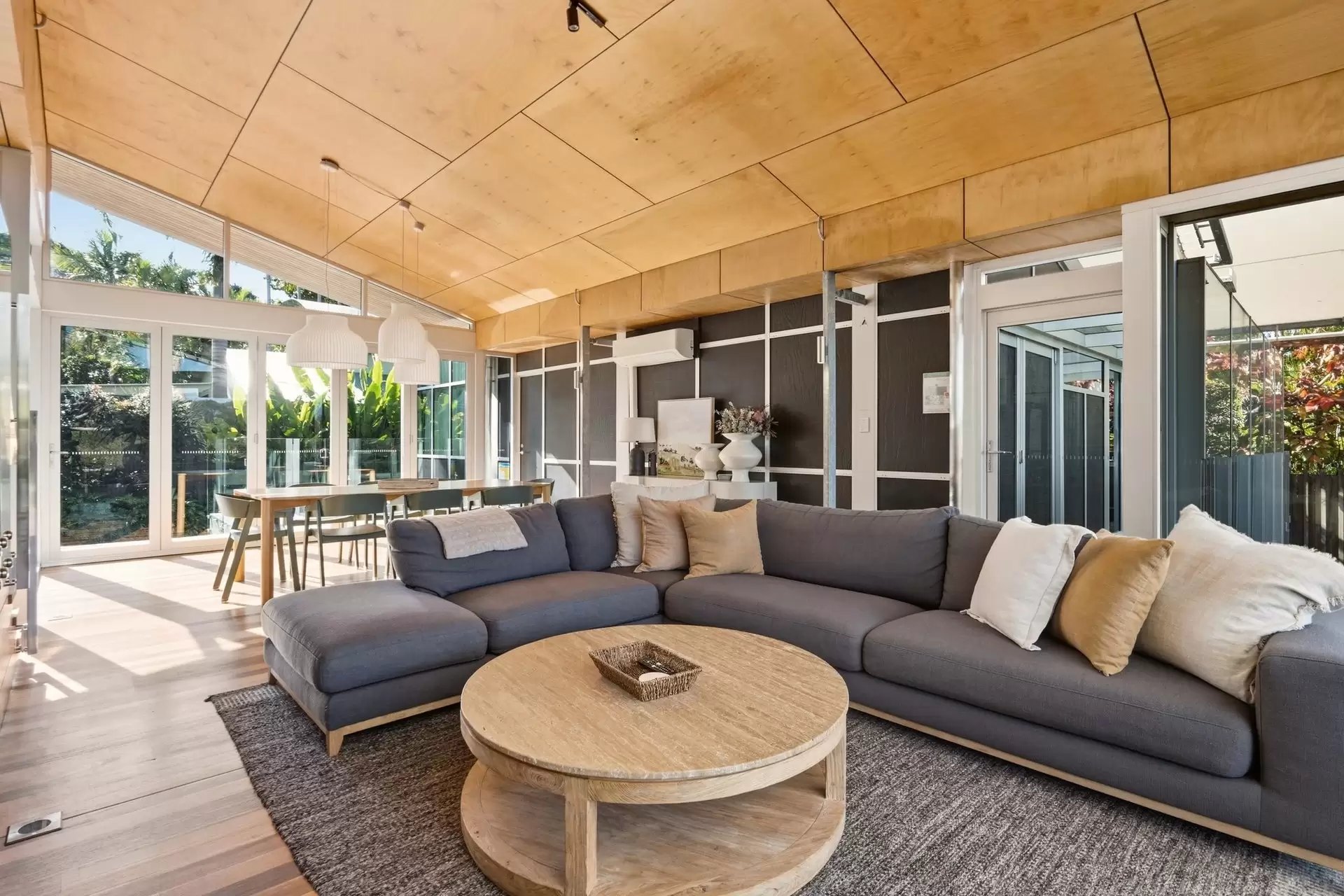 26 Childe Street, Byron Bay For Sale by Sydney Sotheby's International Realty - image 8
